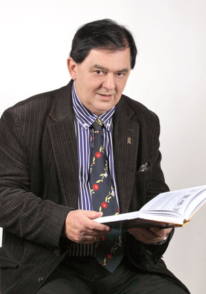 prof. dr hab. inż. Janusz Rak